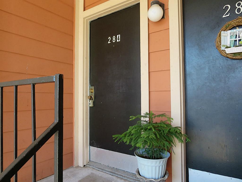 9220 Bellwood Ln Unit 284  