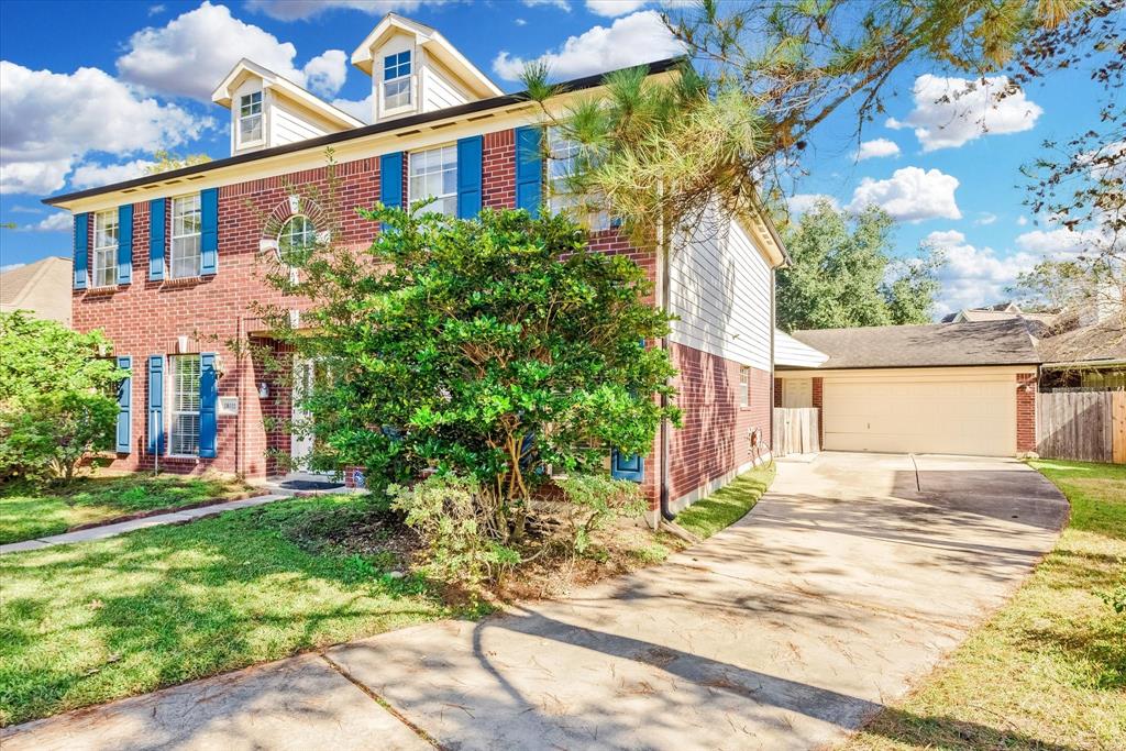 18011 Stoney Glade Ct