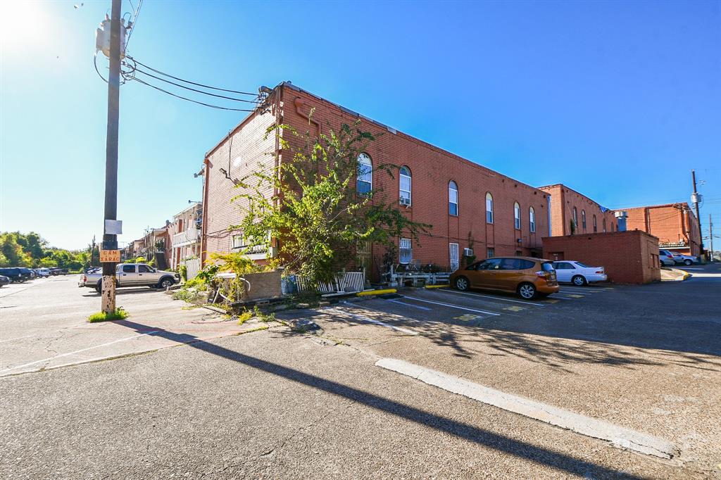 8250 Park Place Blvd Unit 301  