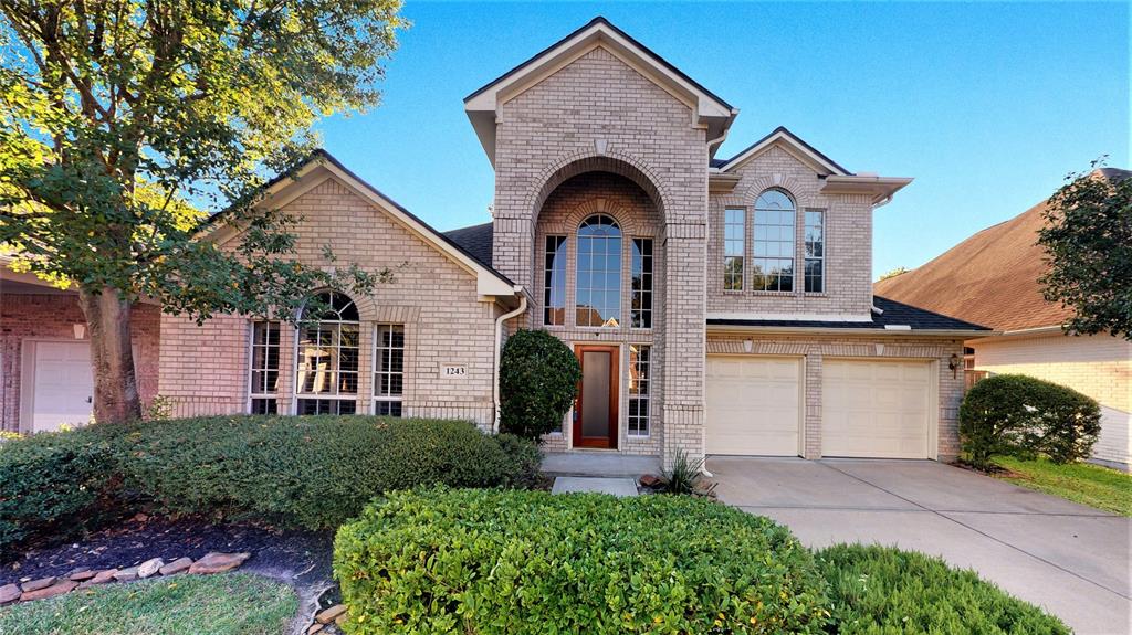 1243 Turnbury Oak St  