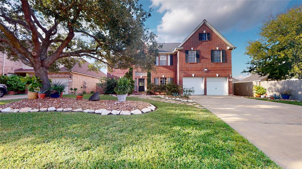 14806 Spruce Park St