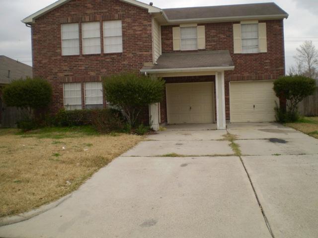 2302 Falling Oaks Rd  