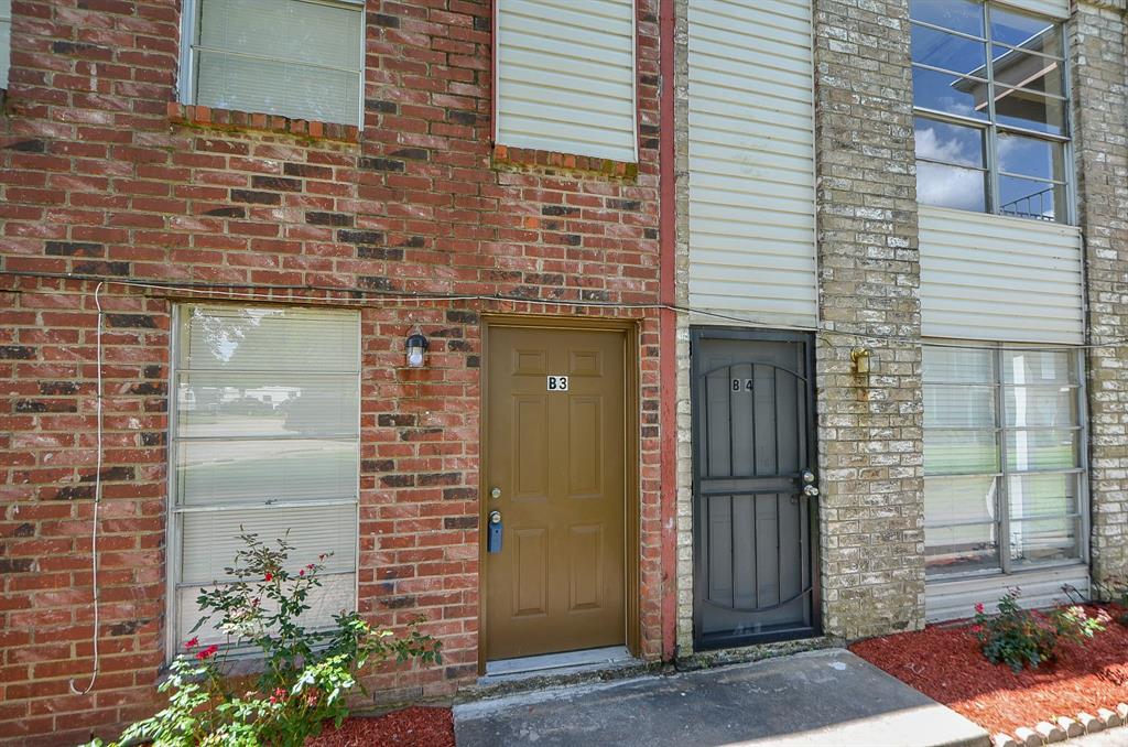 600 S Allen Genoa Rd Apt B3, SOUTH HOUSTON, TX 77587