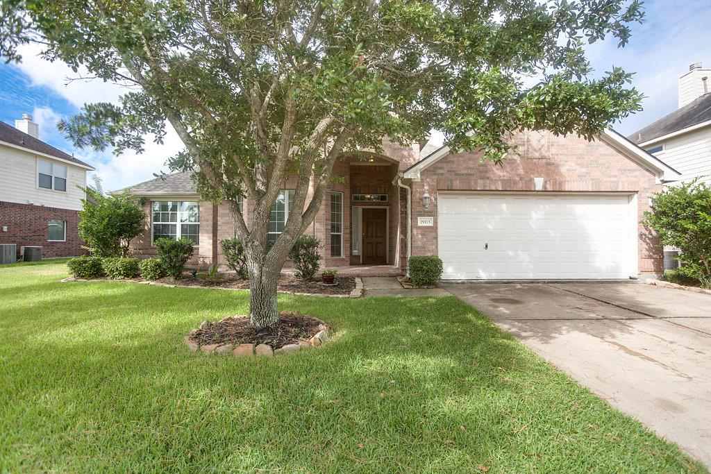 19115 E Sawtooth Cyn Dr