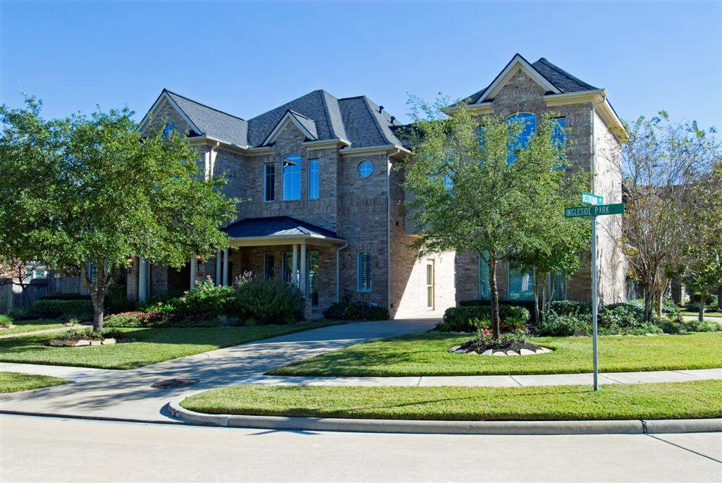 16727 Ingleside Park  