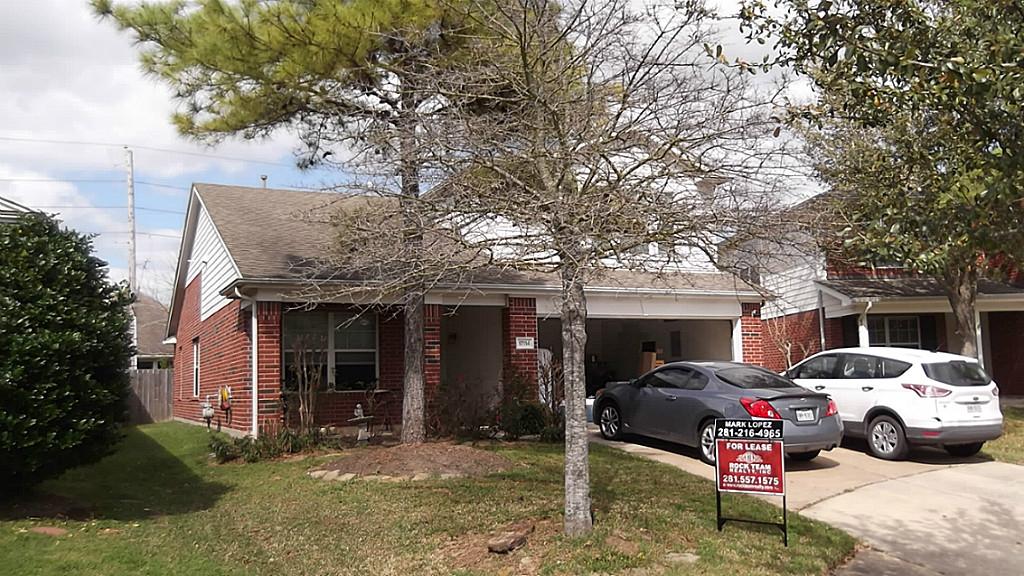 17114 Shadow Ledge Dr