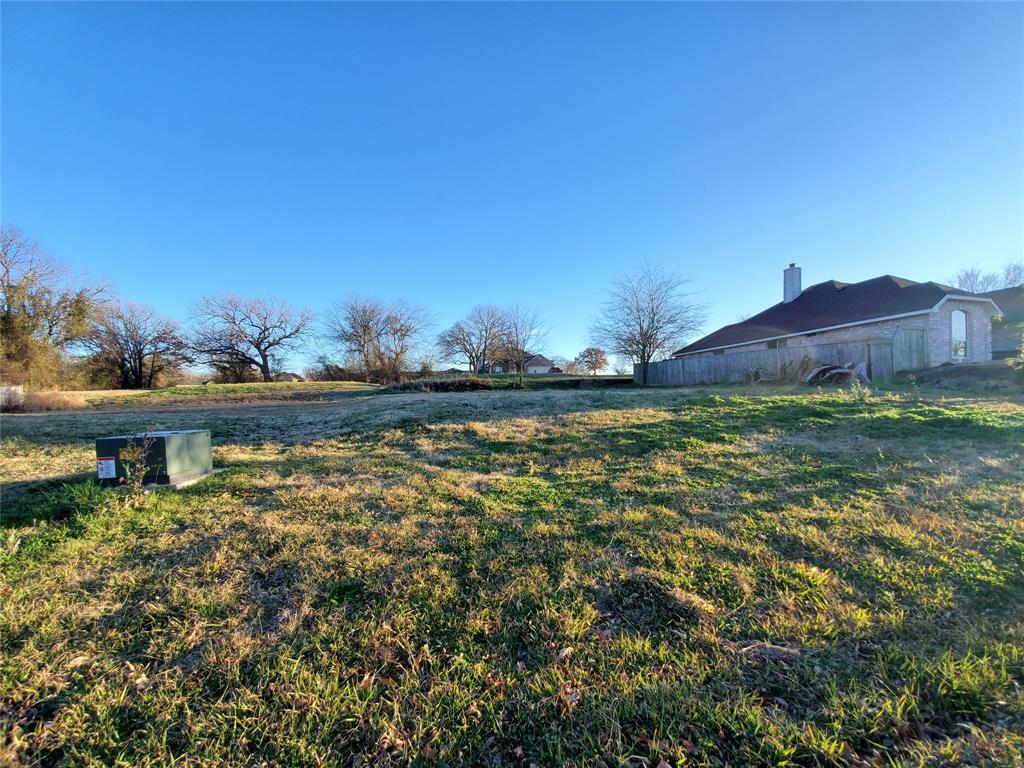 709 Shoreline Dr, WEST TAWAKONI, TX 75474