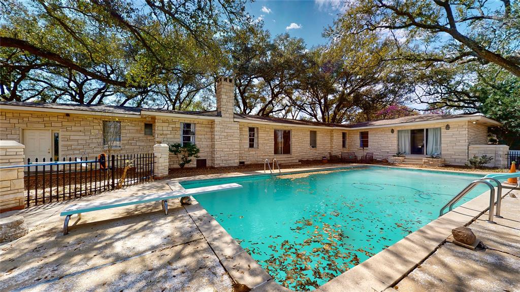 1510 Kotz Rd, NOME, TX 77629