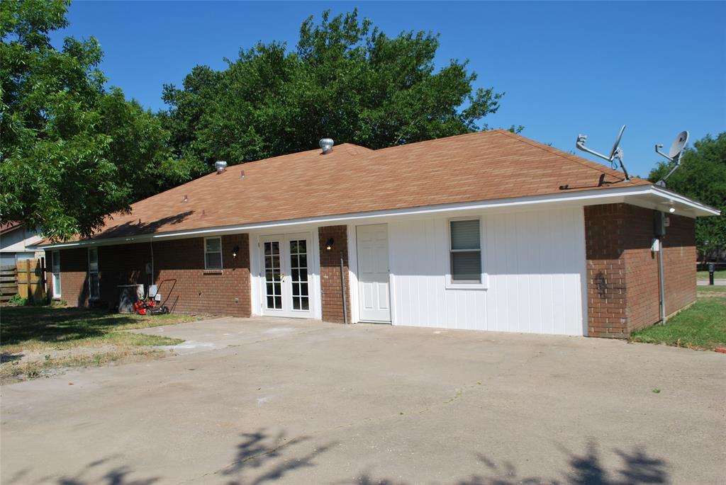 136 Kings Creek Dr, TERRELL, TX 75161