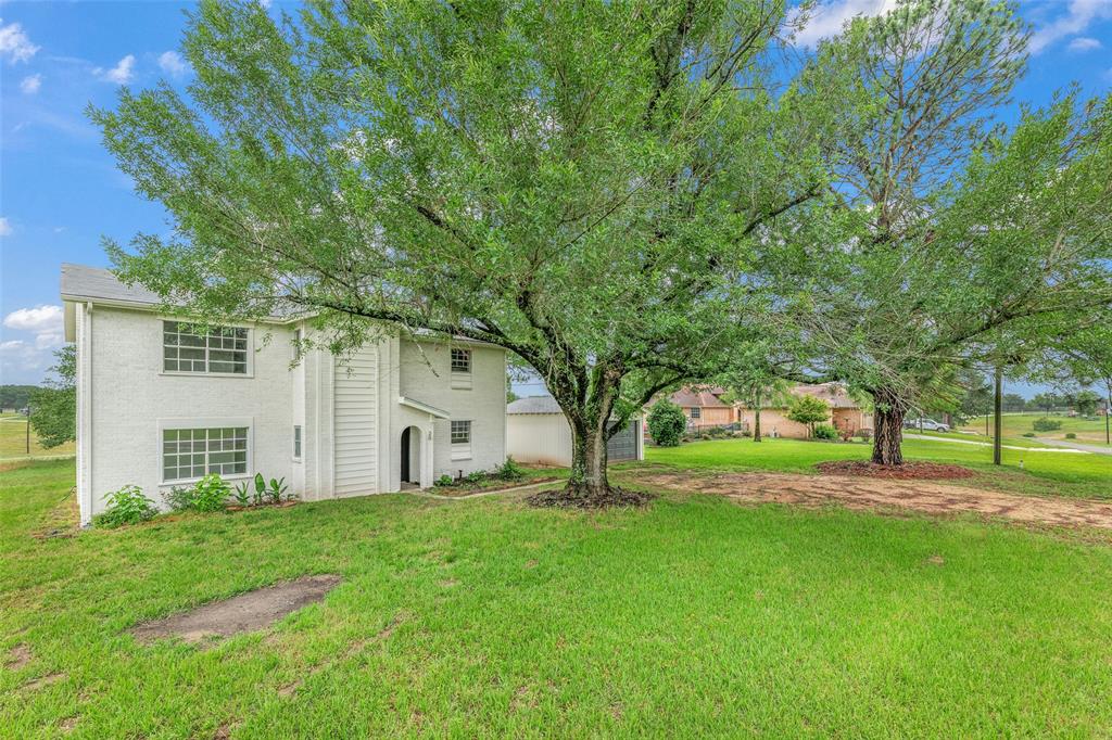 20 Fairway Dr  