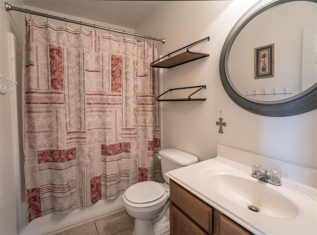 1874 Cedar Cir, DAYTON, TX 77535