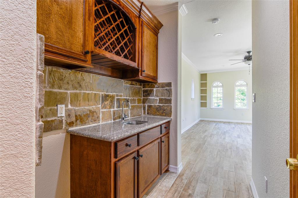 12446 Willis Waukegan Rd, CONROE, TX 77303