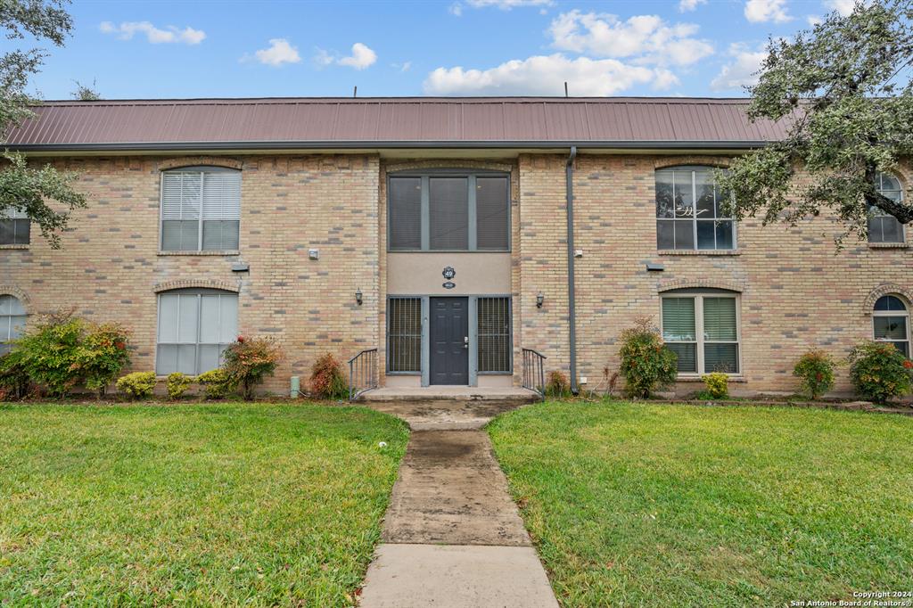 8915 Datapoint Dr Unit 49D  