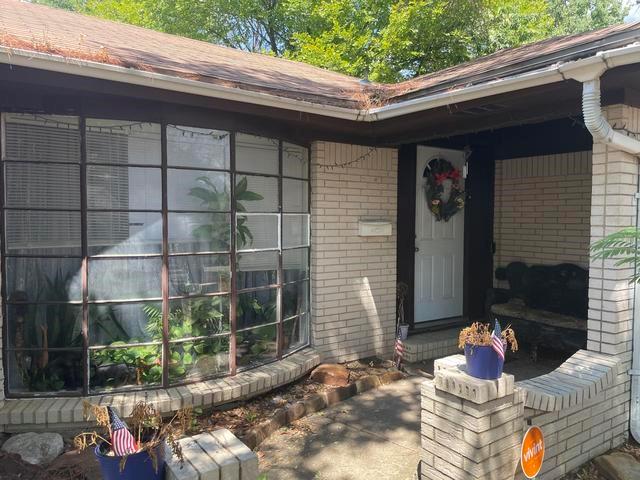 7429 Madeira Dr
