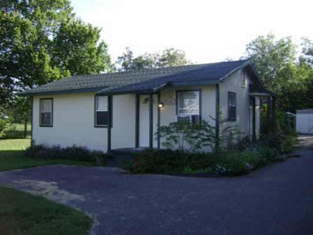 707 East St  