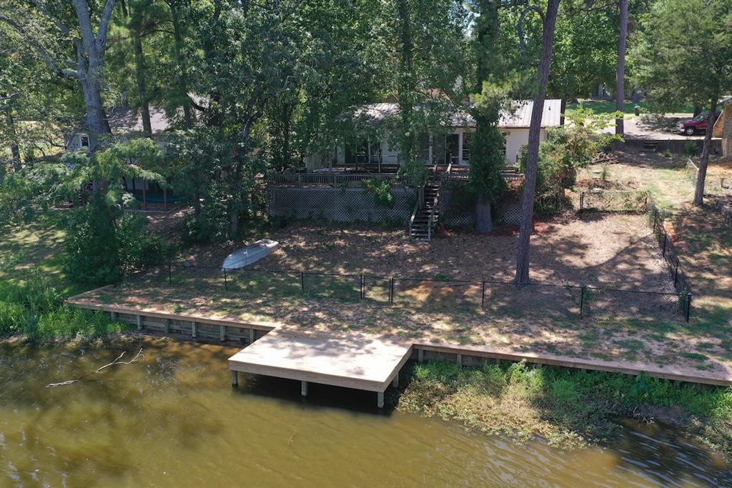 1221 Chateau Ln  