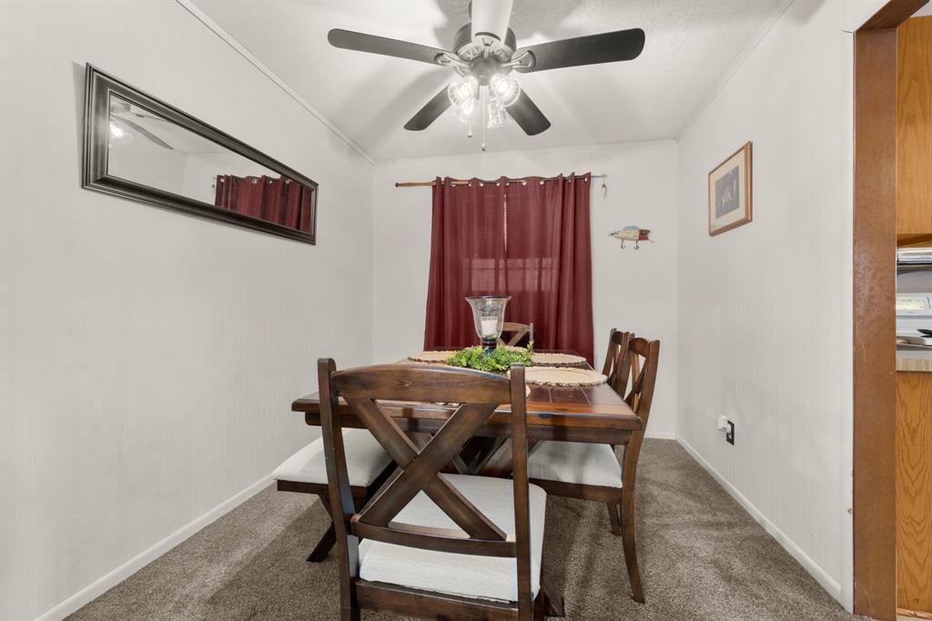 903 Yaupon Cove Dr, ONALASKA, TX 77360