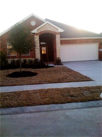 2122 Palm Harbour DR  