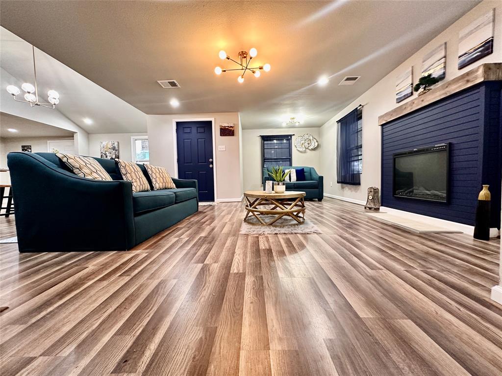 119 Ruth Ln  