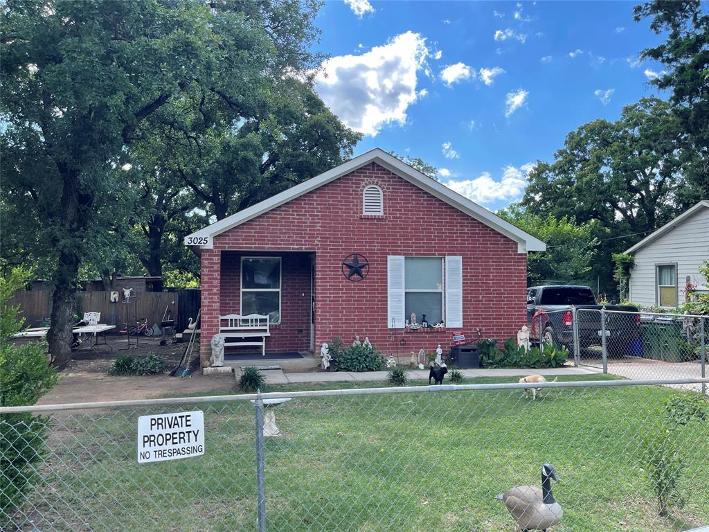3025 Crystal Dr  