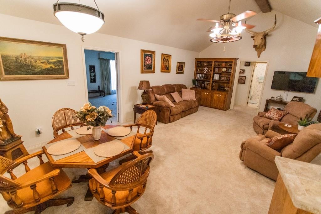 200 Lasso St, ANGLETON, TX 77515