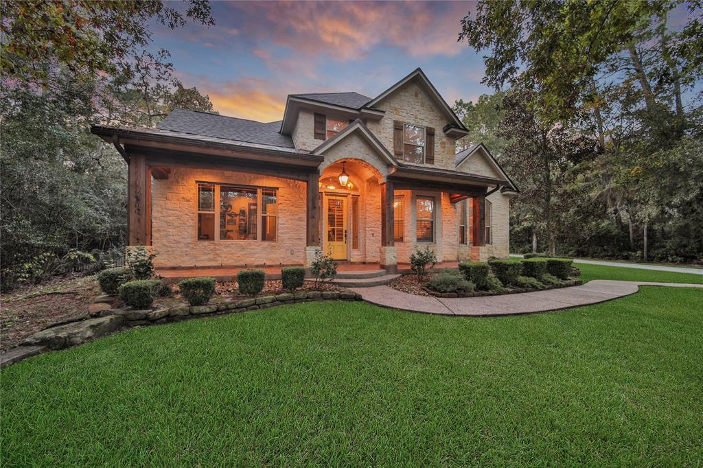 6119 Canyon Creek Ln, Conroe, TX 77304