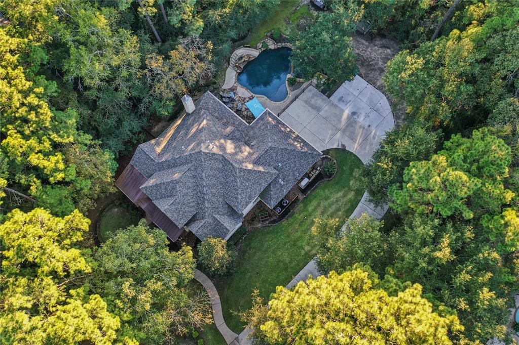 6119 Canyon Creek Ln, Conroe, TX 77304