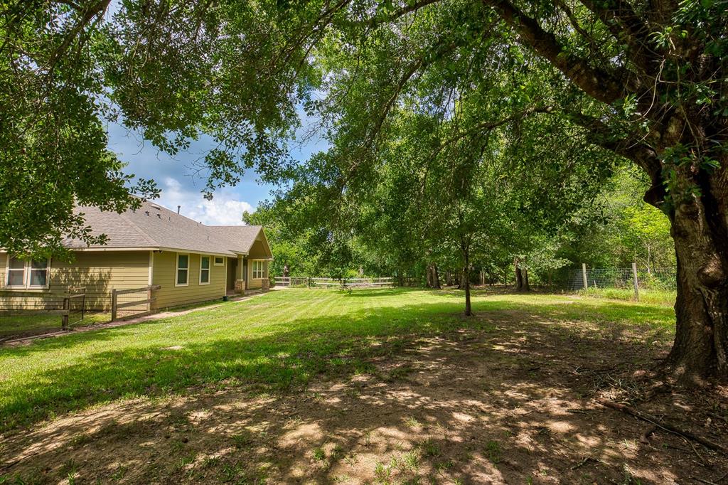 4886 Fm 529 Rd, BELLVILLE, TX 77418