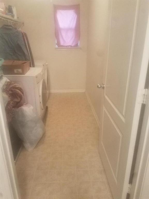 302 Remington Heights Dr, HOUSTON, TX 77073