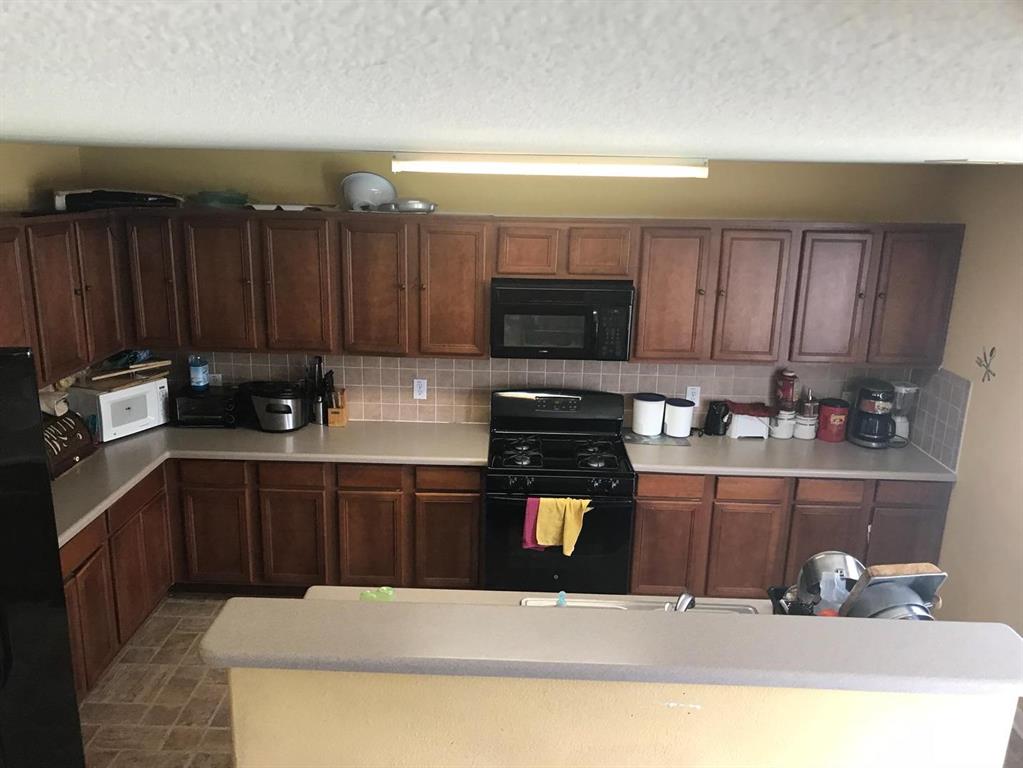 302 Remington Heights Dr, HOUSTON, TX 77073