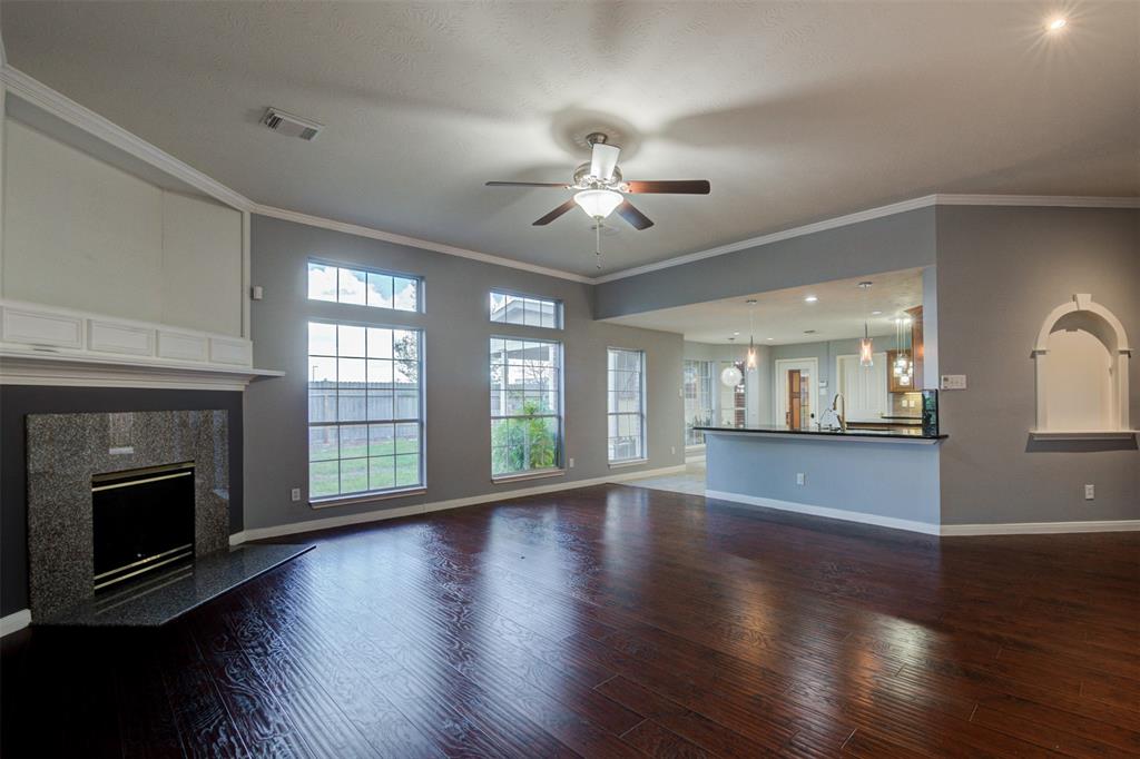 3403 Kerr Ln, PEARLAND, TX 77584