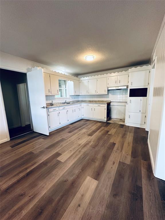 200 Sunset Dr  
