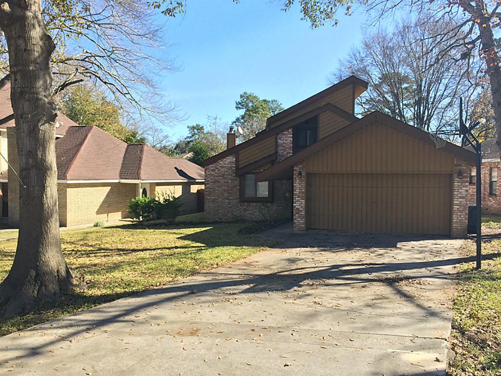 24 Shady Oak Ln, CONROE, TX 77304