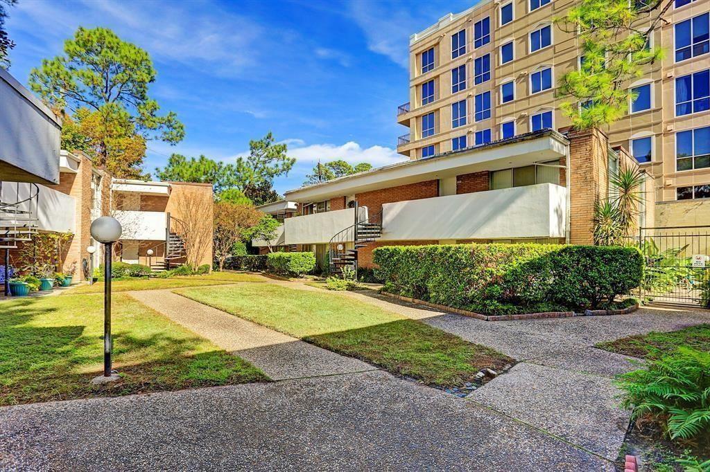 513 S Post Oak Ln 2103, HOUSTON, TX 77056