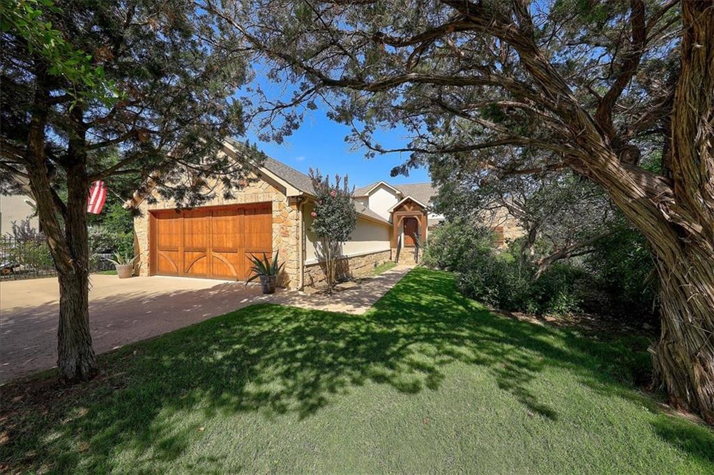 1037 Bluff Crk Pt  
