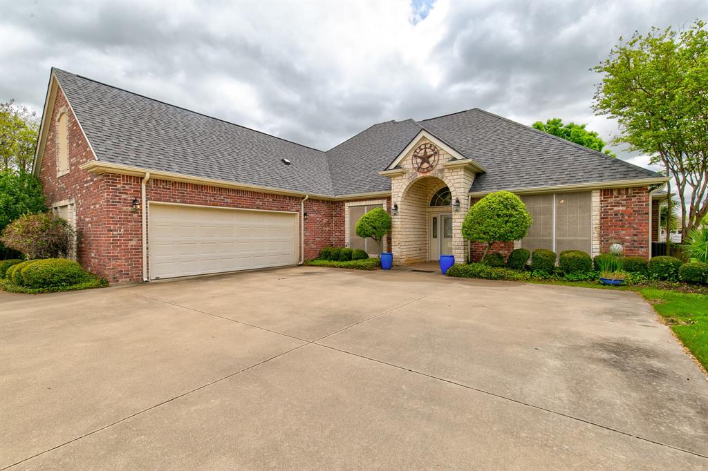 1109 Cliff Swallow Dr