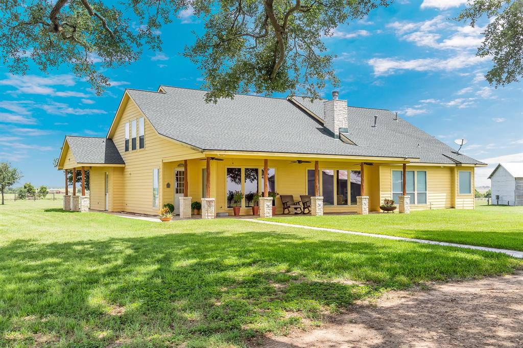 1254 Sealy Rd, SEALY, TX 77474