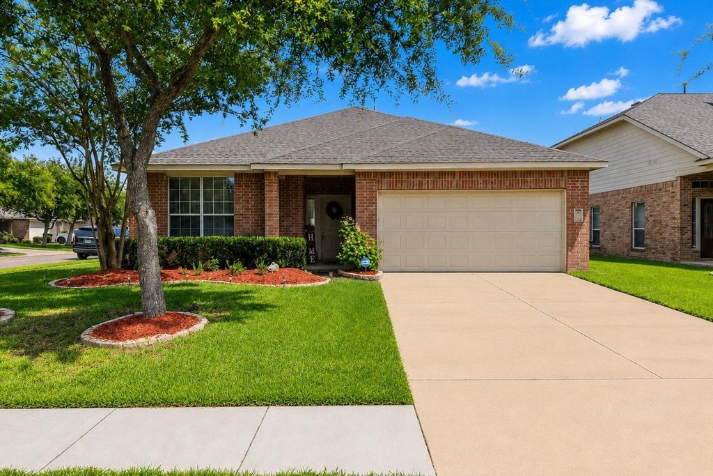2001 Running Brook Ln  